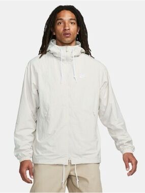 Brand new Mens Nike Club Woven Jacket FB7397-072 Size Small